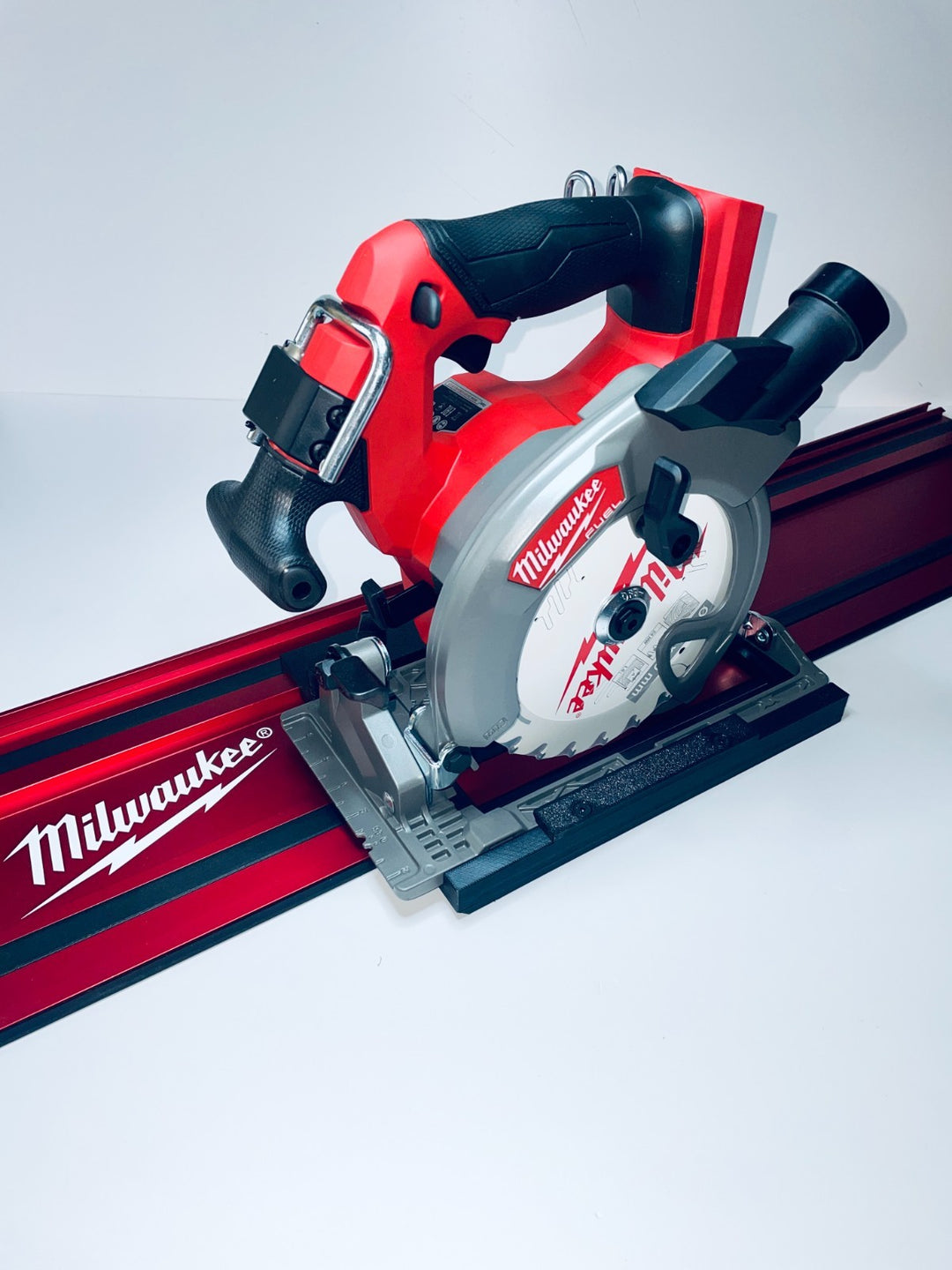 Milwaukee FCS552 Adapter Plate Compatible With Milwaukee Guide Rail Track