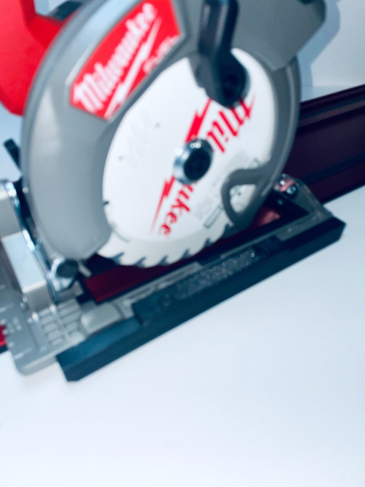 Milwaukee FCS552 Adapter Plate Compatible With Milwaukee Guide Rail Track