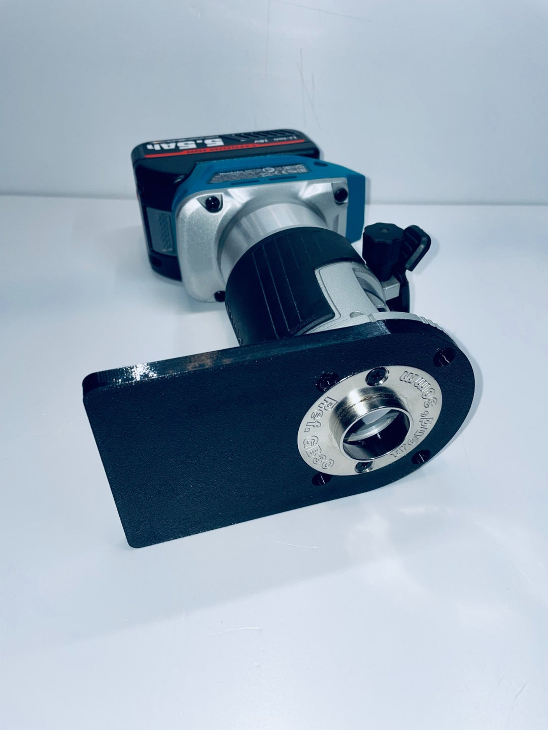 Makita DRT50 Router Base Plate  Guide Bushing Adaptor