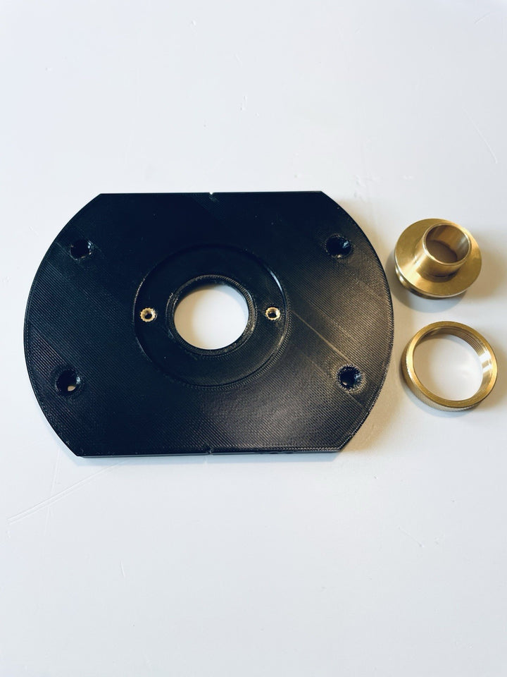 Makita Router DRT50 18v RT0700 Plunge Sub BASE PLATE guide bush adaptor .Made UK