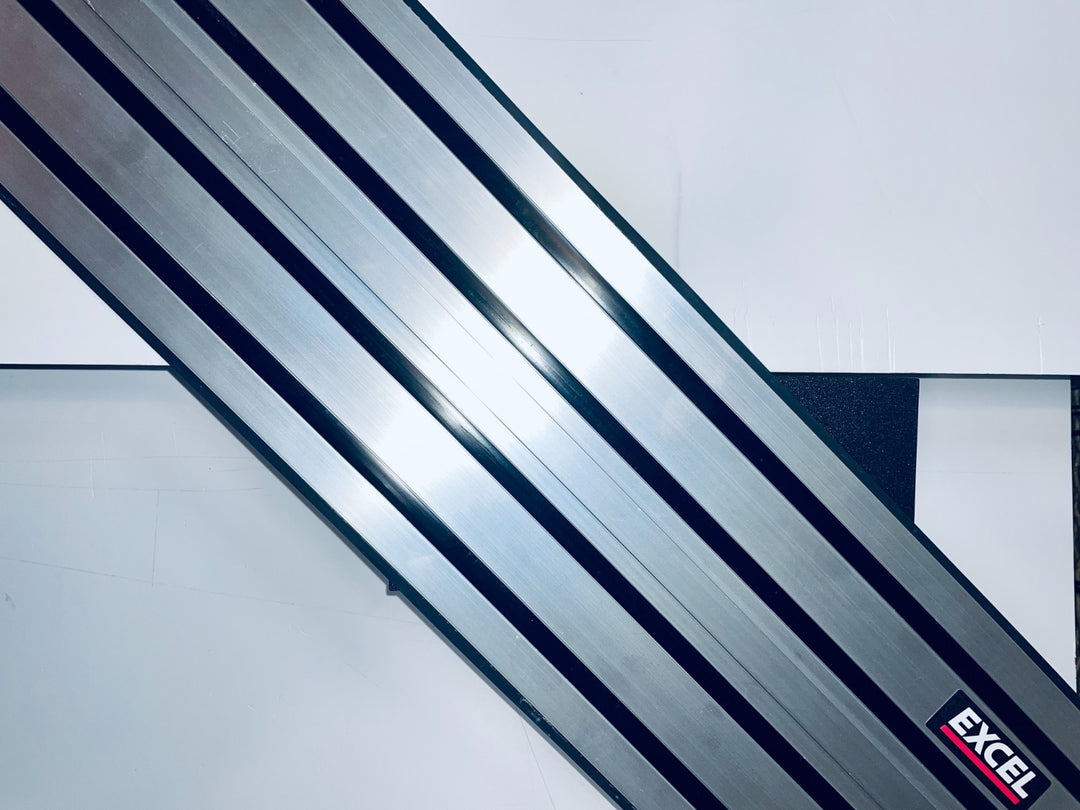 Universal Track Saw Rail Square – 90° / 45° Precision Guide for Repeatable Cuts