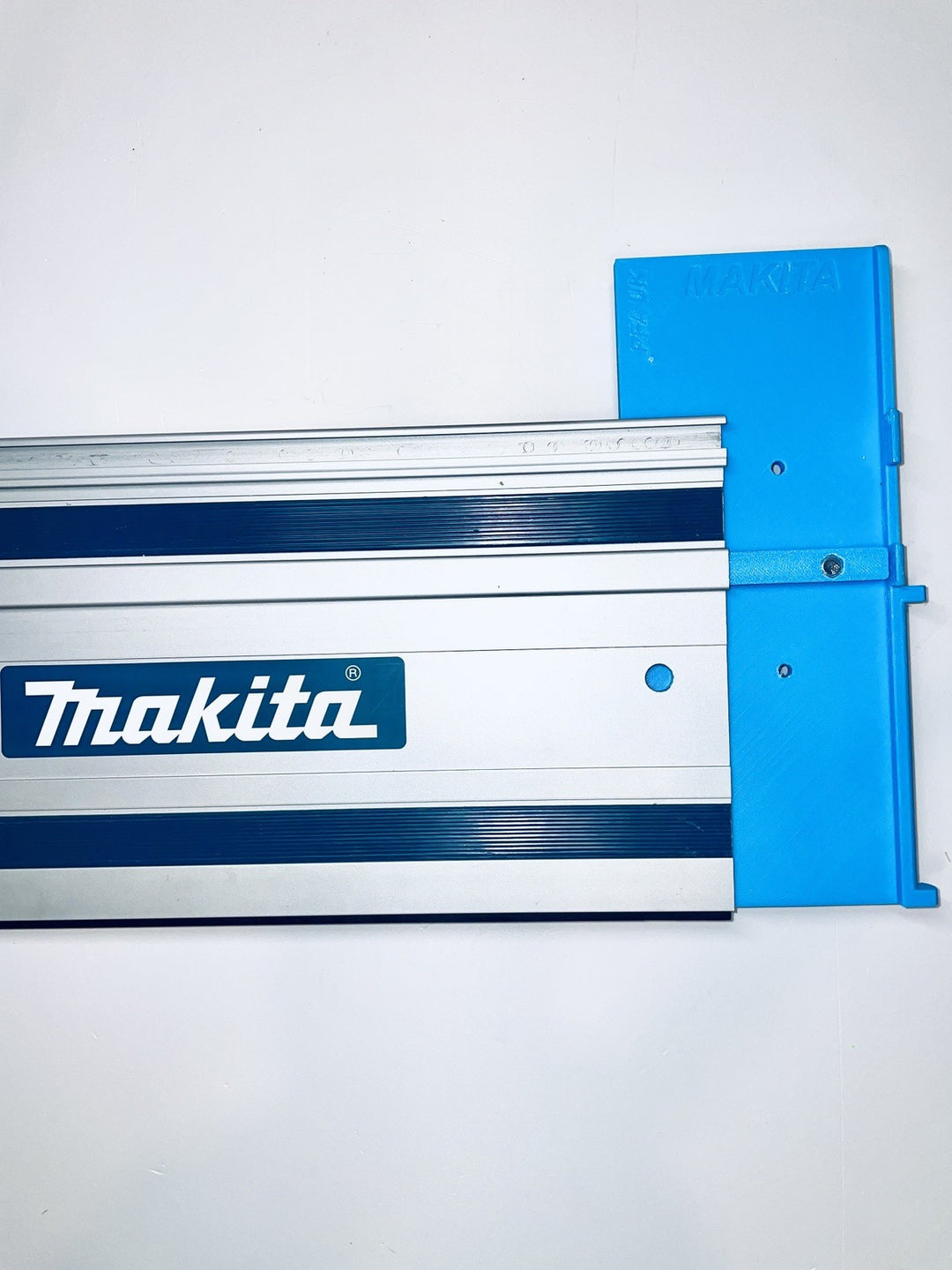 Makita Track Rail End Protector &amp; Hose Guard – For Right End
