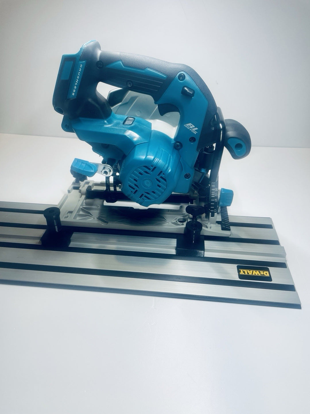 Makita DHS680 DHS680Z Circular Saw Adapter Base Dewalt Guide Rail Track straight Cut Version
