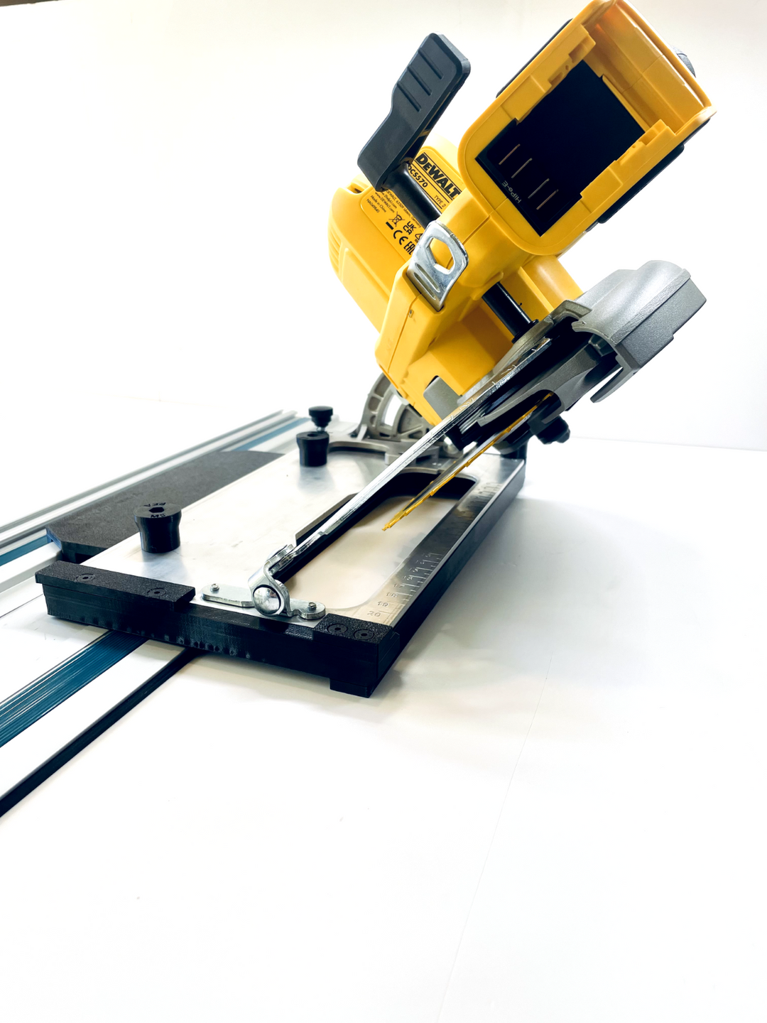 DeWalt DCS570 DWE575 DCS575 DCS578 DCS573 DCS574 Angle Cutting Guide Rail Adapter Base for Makita, Festool, Milwaukee &amp; Evolution Guide Rails