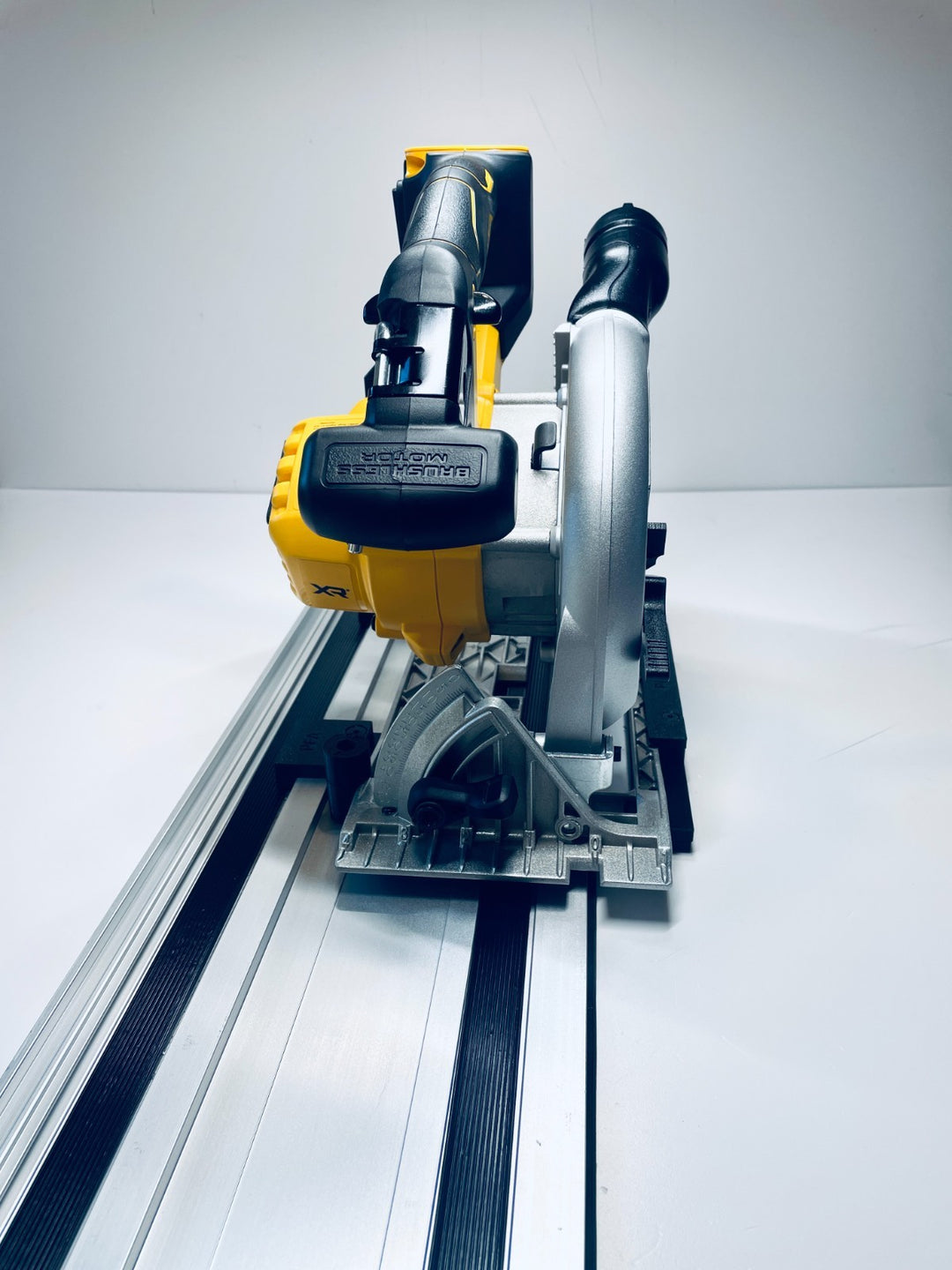 DeWalt DCS391 / DCS565 Guide Rail Adapter for Buyaparcel Guide Rails