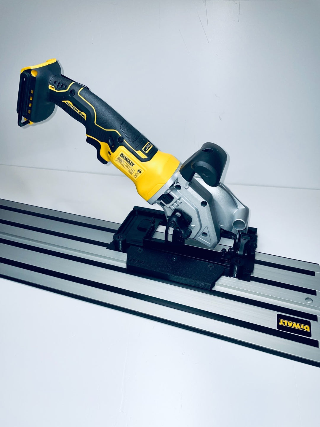 Dewalt DCS571 Guide rail Adapter Base for Dewalt Guide Rail Track