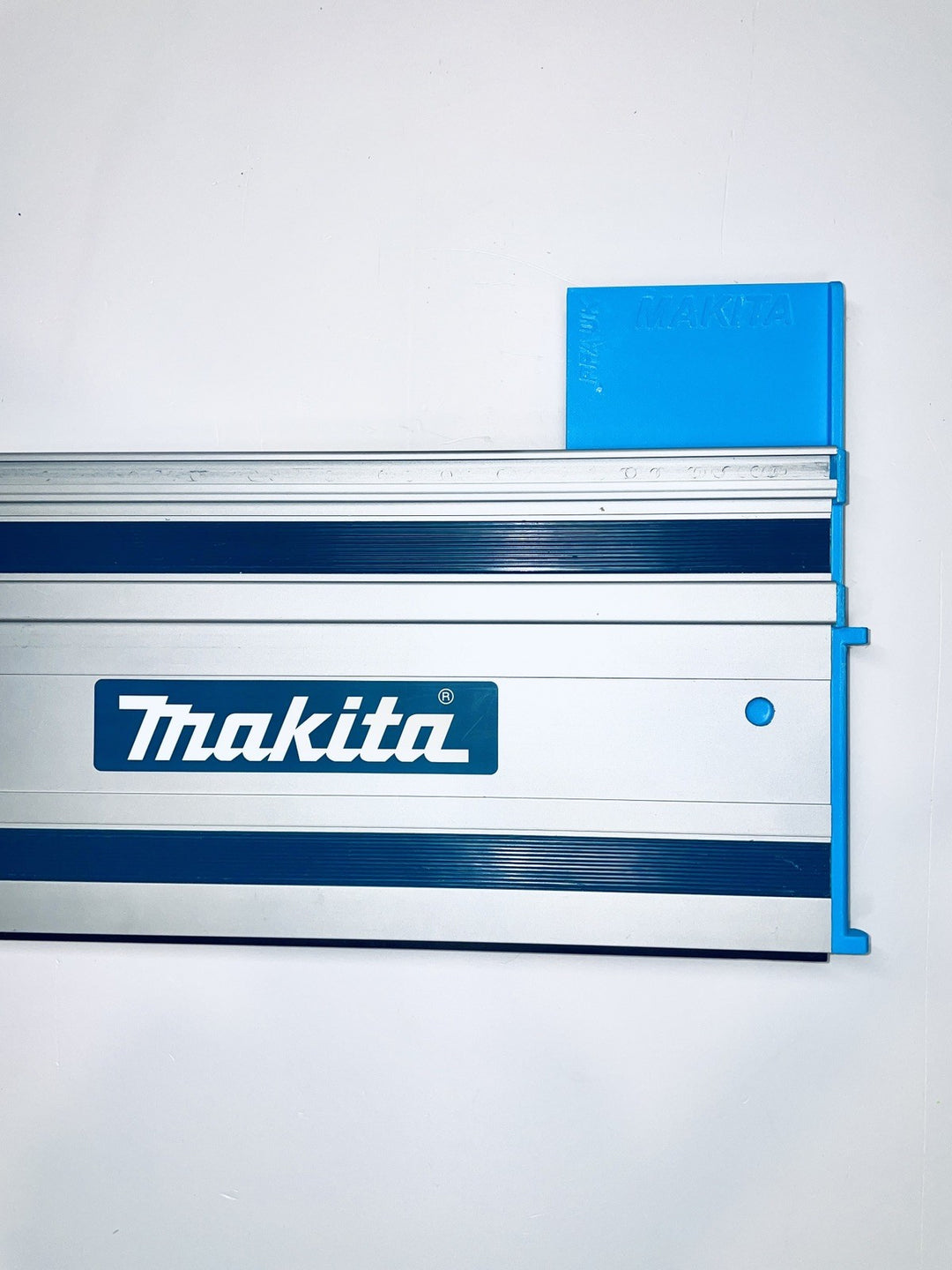 Makita Track Rail End Protector &amp; Hose Guard – For Right End