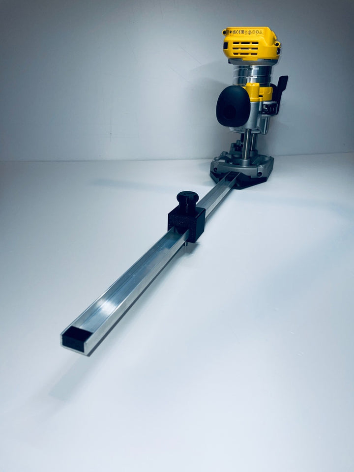 DeWalt DCW600 Circle Cutting Jig Plunge Base — 150 mm to 500 mm Radius Route