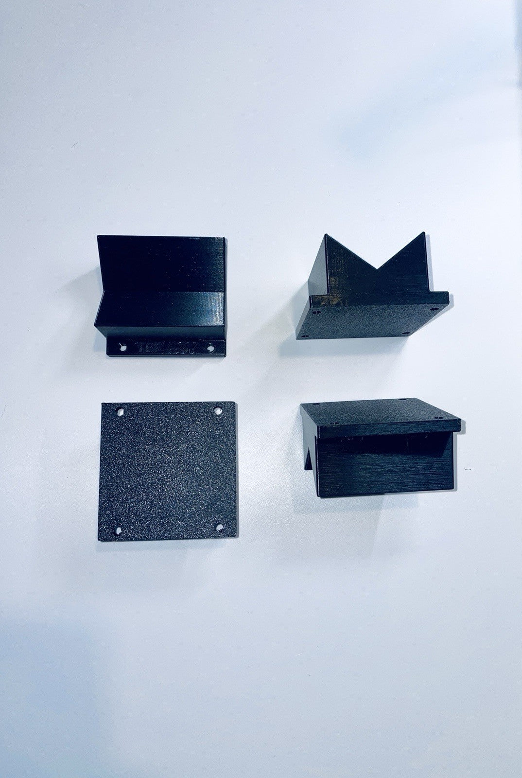 4x Pipe / Hose Holder Wall Mount V-Shape Bracket With Zip-Tie Slots Tube Support