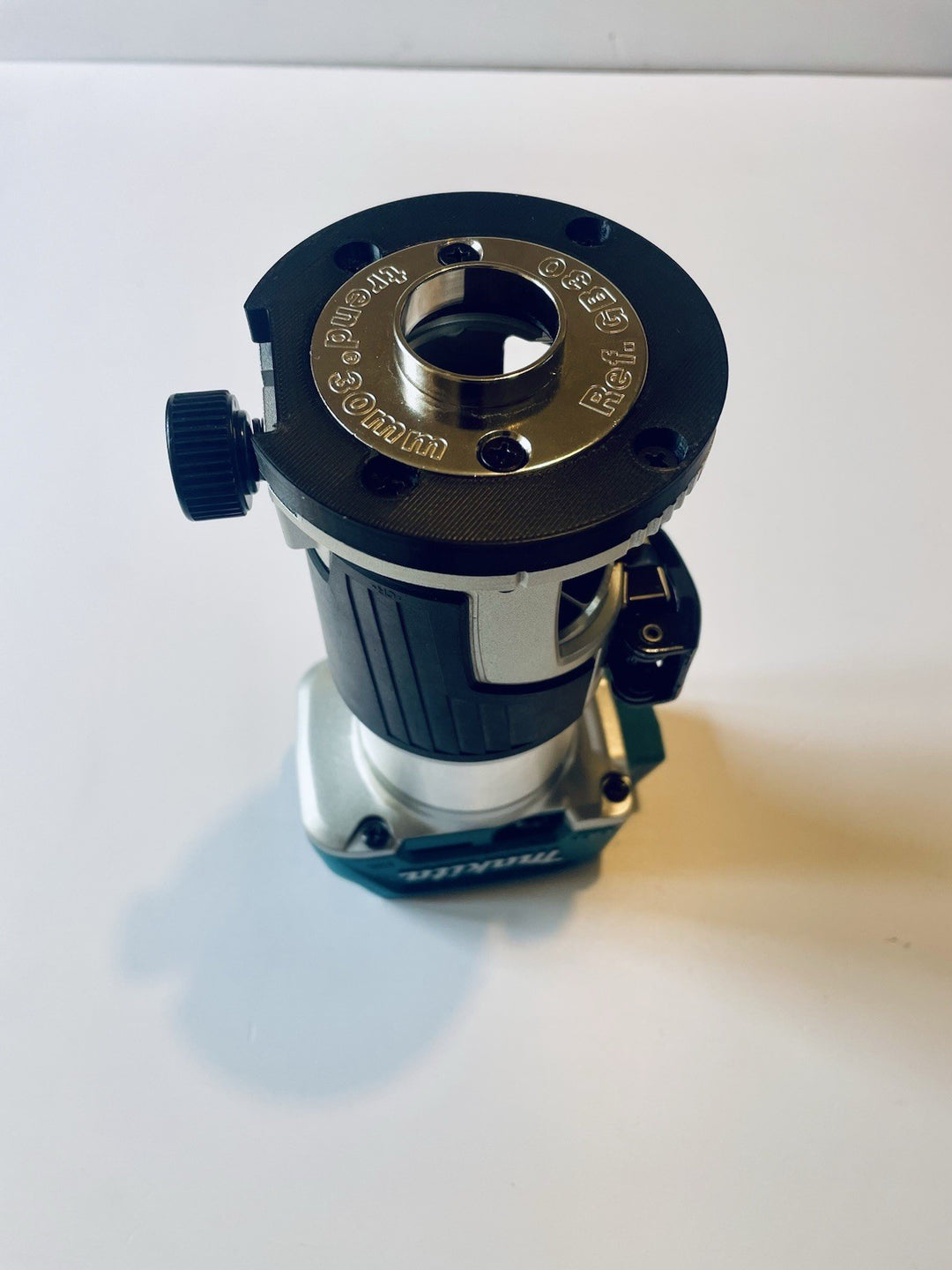 Makita Router DRT50 18v RT0700 Sub BASE PLATE guide bush adaptor Made 🇬🇧