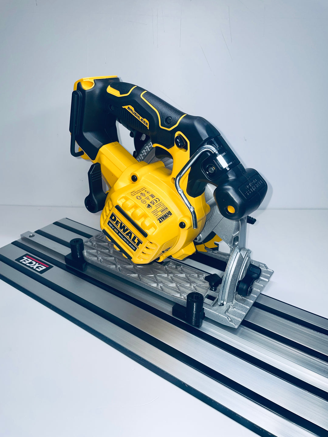 DeWalt DCS391 &amp; DCS565 Guide Rail Adapter for Excel Guide Rail System
