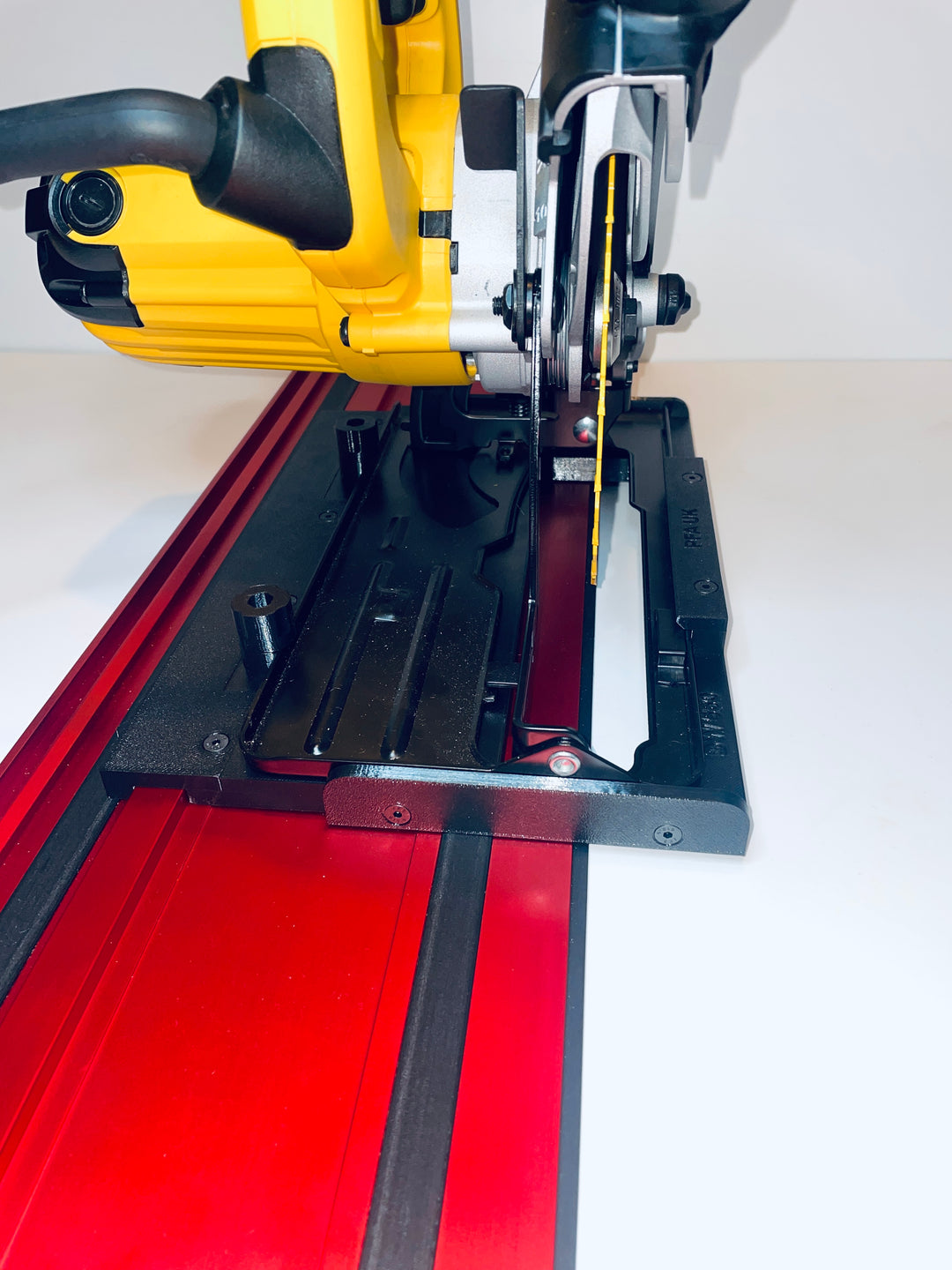 DeWalt DWE560 / DWE560K-GB / DWE560K-LX Guide Rail Adapter – Multi-Rail Version