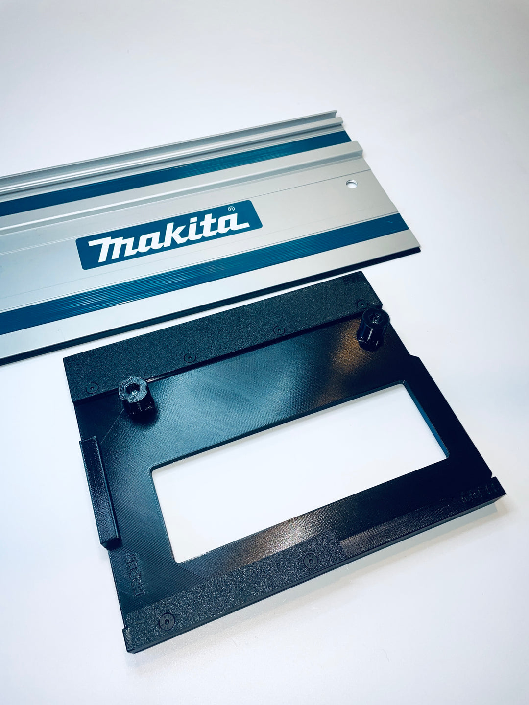 MILWAUKEE M18CCS55 2730-20 Adaptor base MILWAUKEE guide rail track