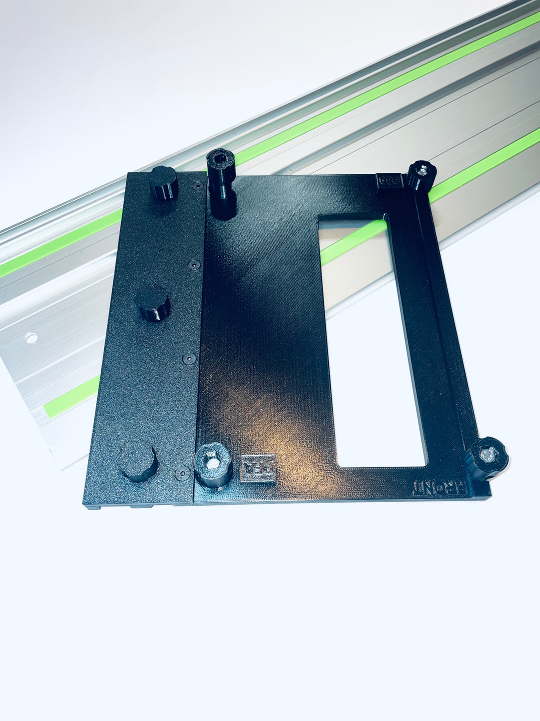 Makita DHS680/DHS680Z Guide Rail Adapter for Festool Track 45° Angle Cutting Version