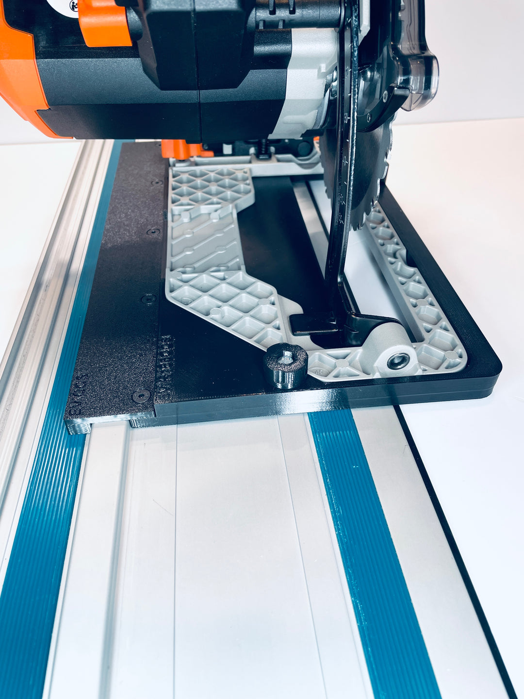 Evolution R165CCS-Li EXT Guide Rail Adapter for Makita Track System