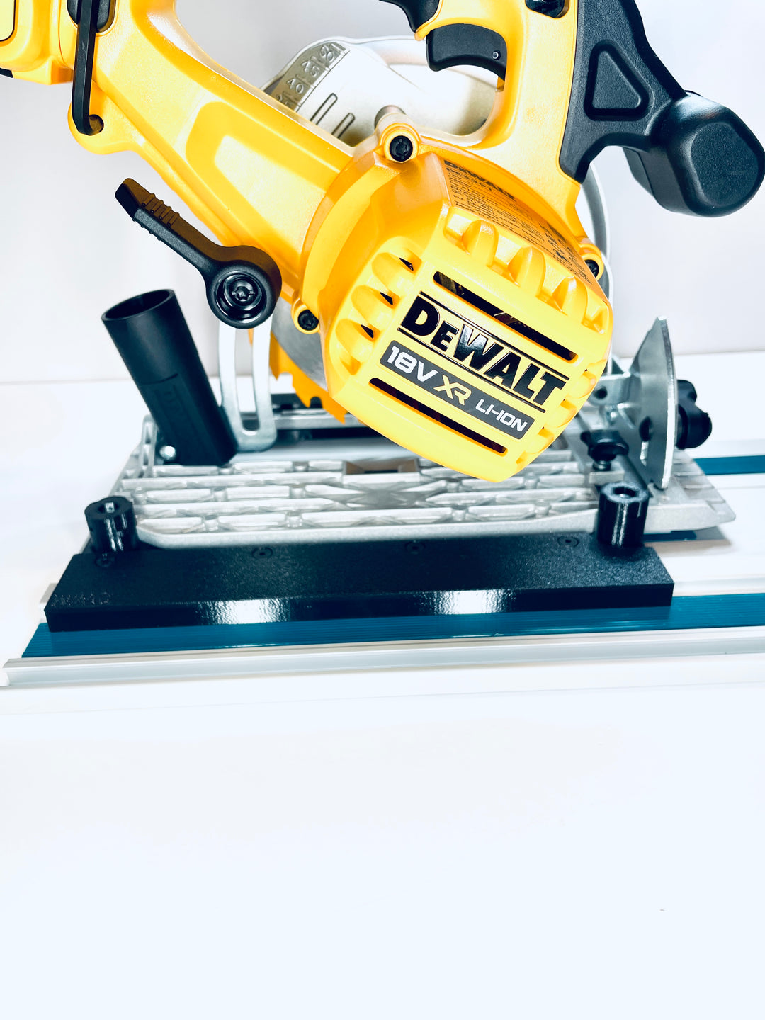 Dewalt DCS391 DCS565 Circular Saw Adapter Base for Makita Guide Rail Track