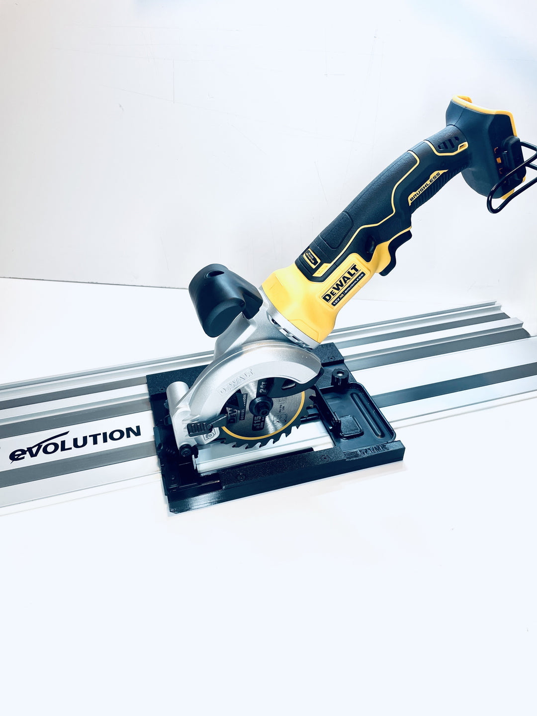 Dewalt DCS571 Guide Rail Adapter Base for Evolution Guide Rail Track