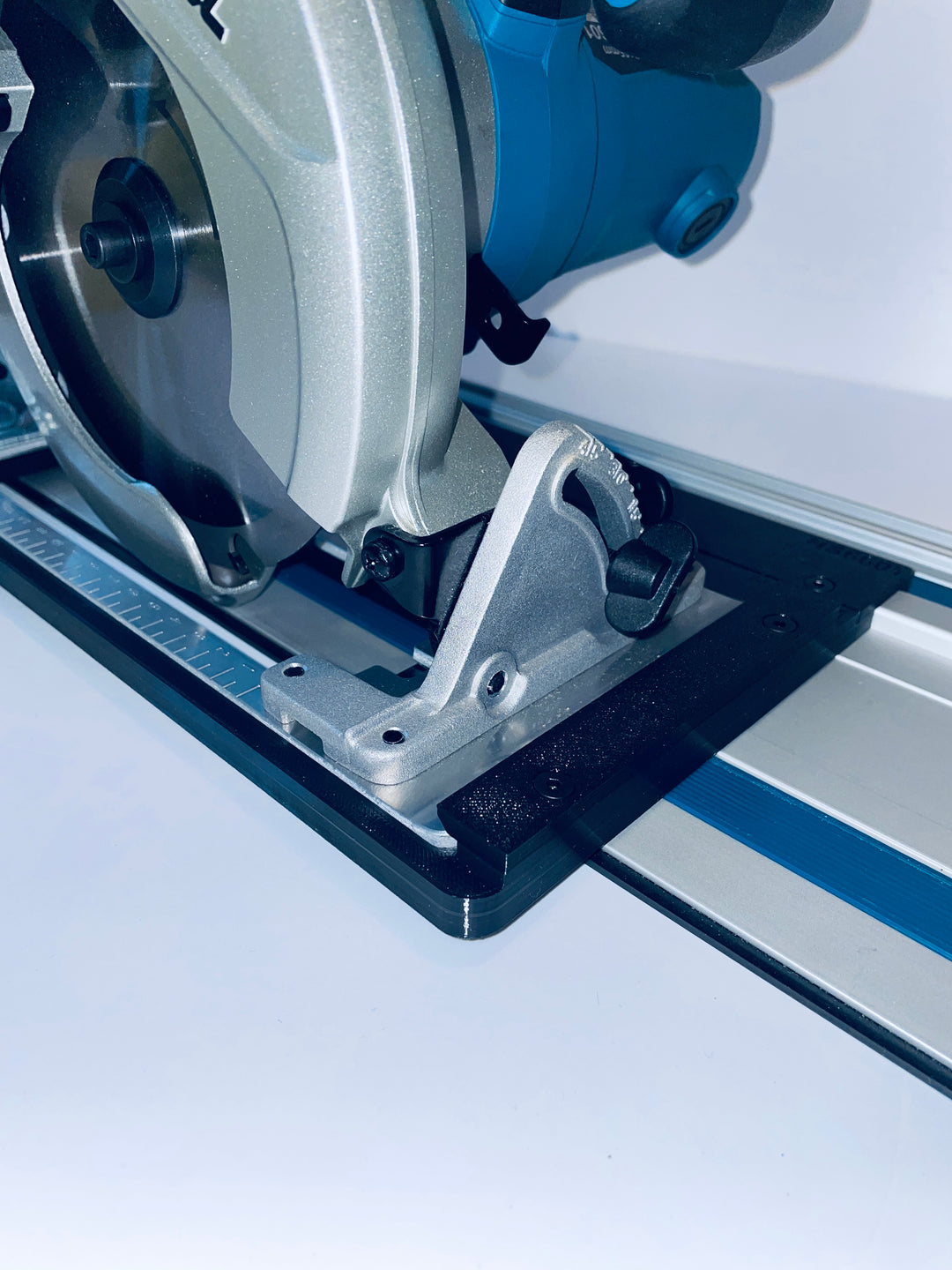 Makita HS6601 HS6601J HS6601/1 HS6601/2 Guide Rail Adapter Base for Makita Track System