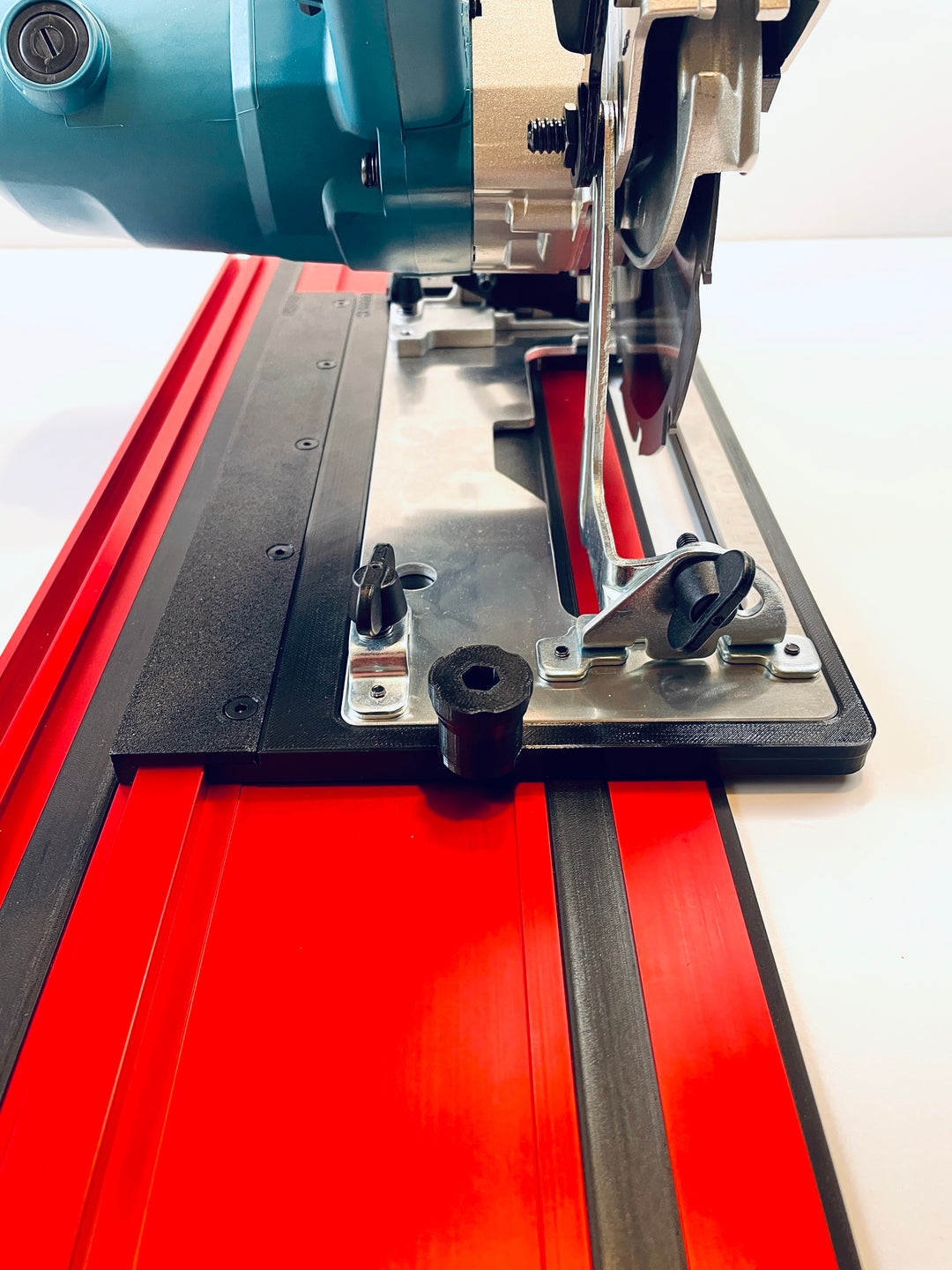 Makita HS6601 HS6601J HS6601/1 HS6601/2 Guide Rail Adapter Base for Milwaukee Track System