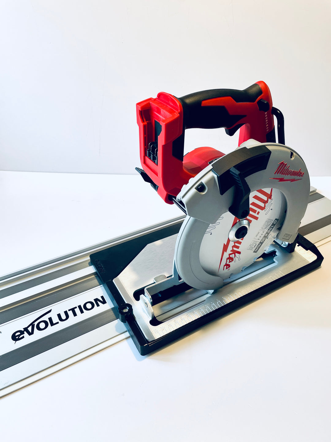 Milwaukee M18 BLCS66 / 2631-20 Circular Saw Guide Rail Adapter Base Plate for Evolution Guide Rails