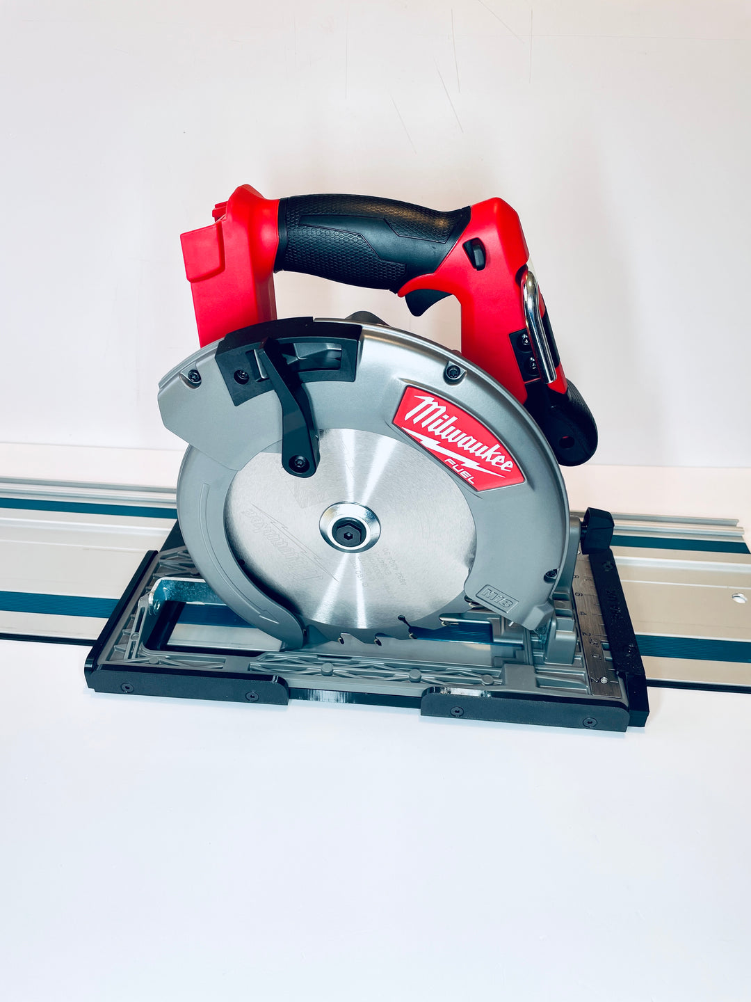 Milwaukee M18 CCS66 / 2732-20 FUEL Circular Saw Guide Rail Adapter Base Plate for Makita Guide Rails