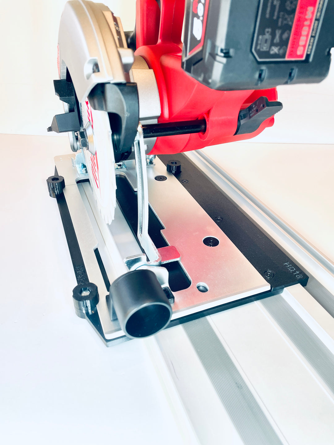 Milwaukee HD 18 CS 2630-20 Adapter Base Evolution Guide Rail Track - Adapter Only