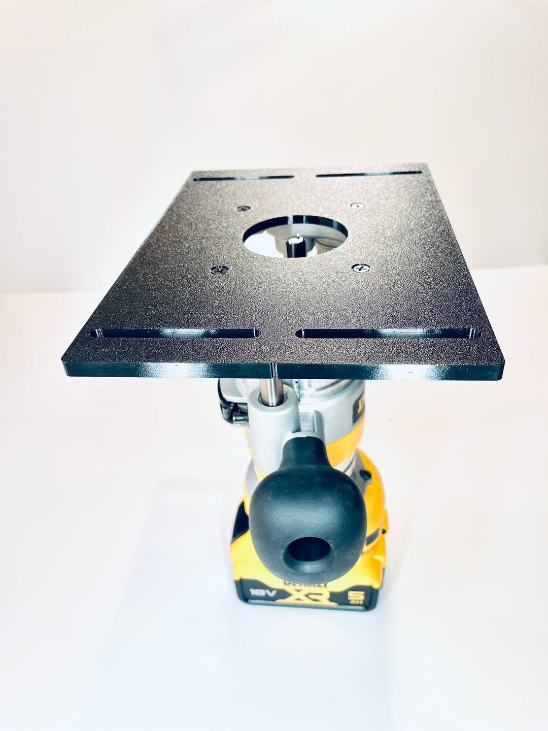 DeWalt DCW600 Plunge Edge Guide Adjustable Parallel Adapter Jig for Trim Routing