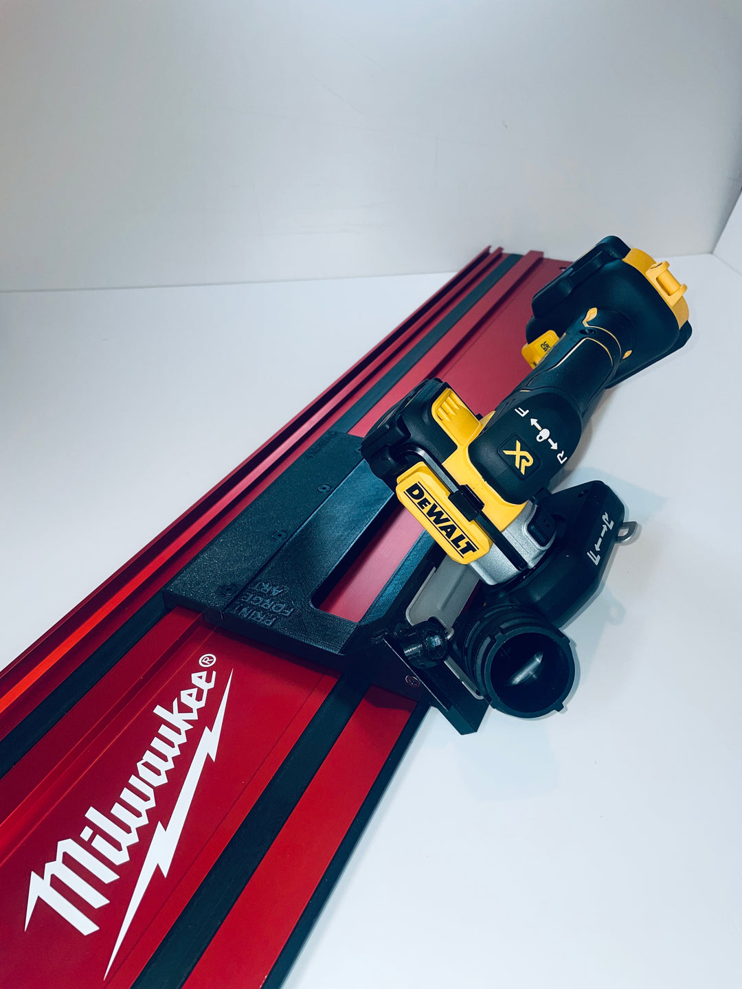 DeWalt DCS438 45° Angle Tile Adapter Base | Compatible with Milwaukee Guide Rails
