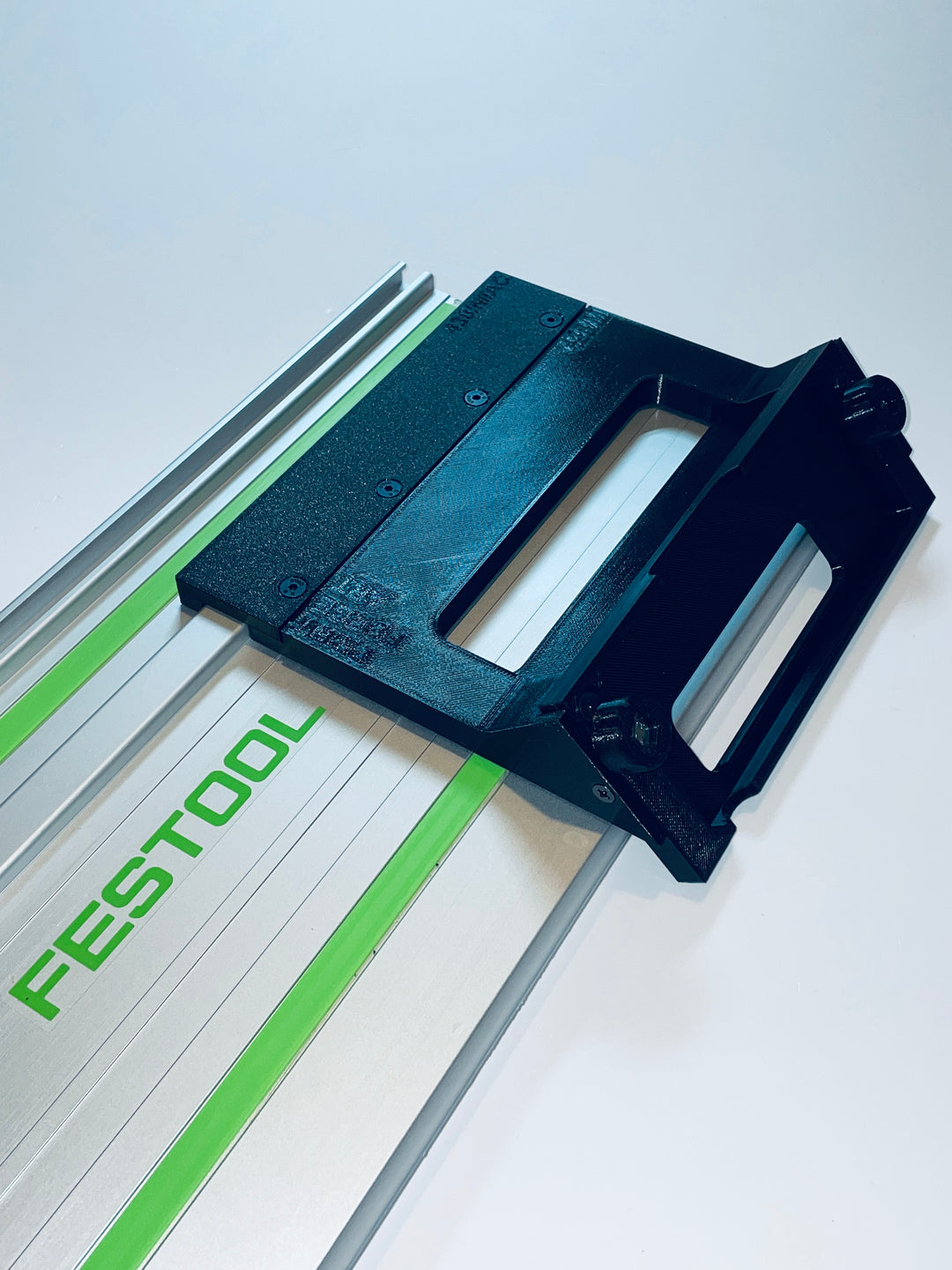 DeWalt DCS438 45° Angle Tile Adapter Base | Compatible with Festool Guide Rails