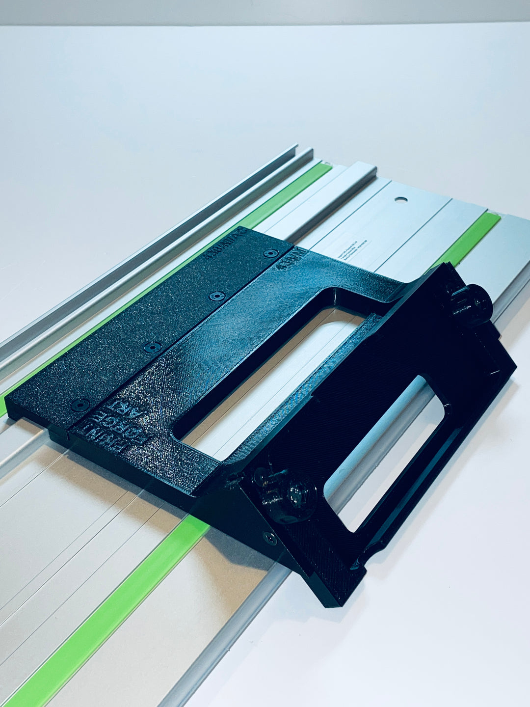 DeWalt DCS438 45° Angle Tile Adapter Base | Compatible with Festool Guide Rails