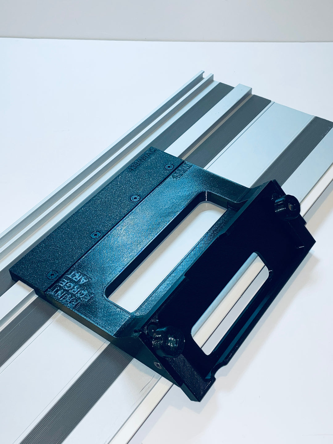 DeWalt DCS438 45° Angle Tile Adapter Base | Compatible with Evolution Guide Rails