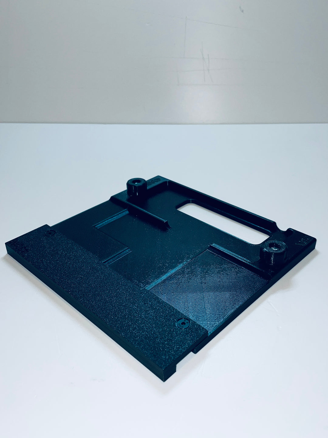 DeWalt DCS438 90° Straight Tile Adapter Base | Compatible with Buyaparcel Guide Rails
