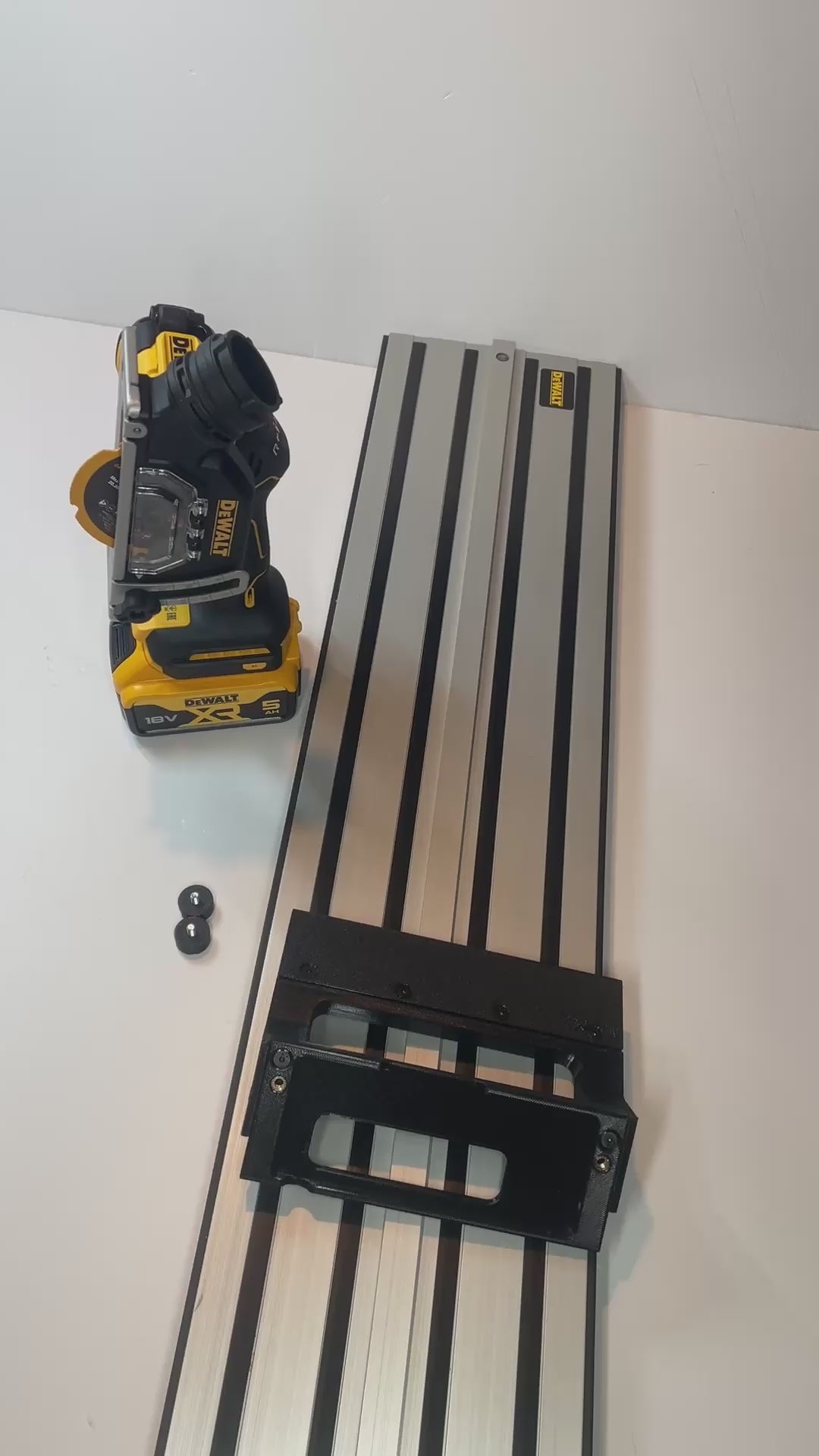 DeWalt DCS438 45° Angle Tile Adapter Base | Compatible with DeWalt Guide Rails