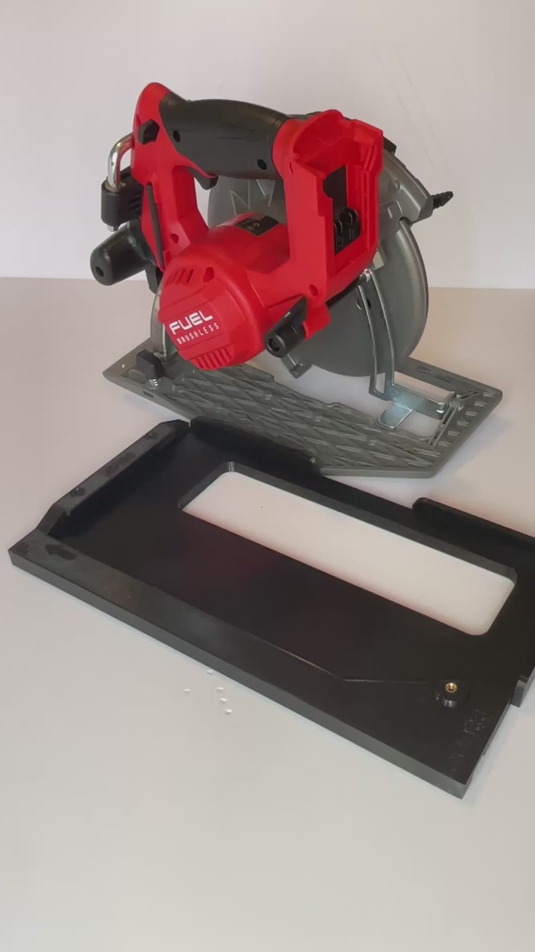 Milwaukee M18 CCS66 / 2732-20 FUEL Circular Saw Guide Rail Adapter Base Plate for Milwaukee Guide Rails